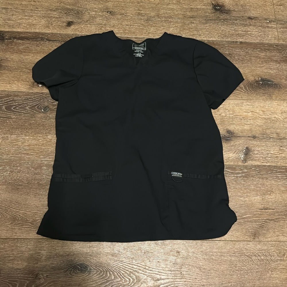 Cherokee scrub‎ top black large